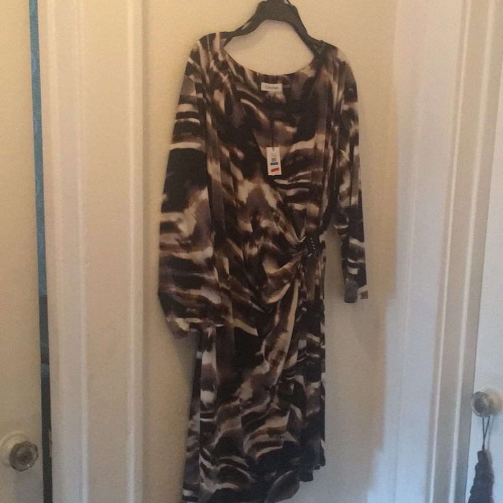 Calvin Klein faux wrap dress 👗